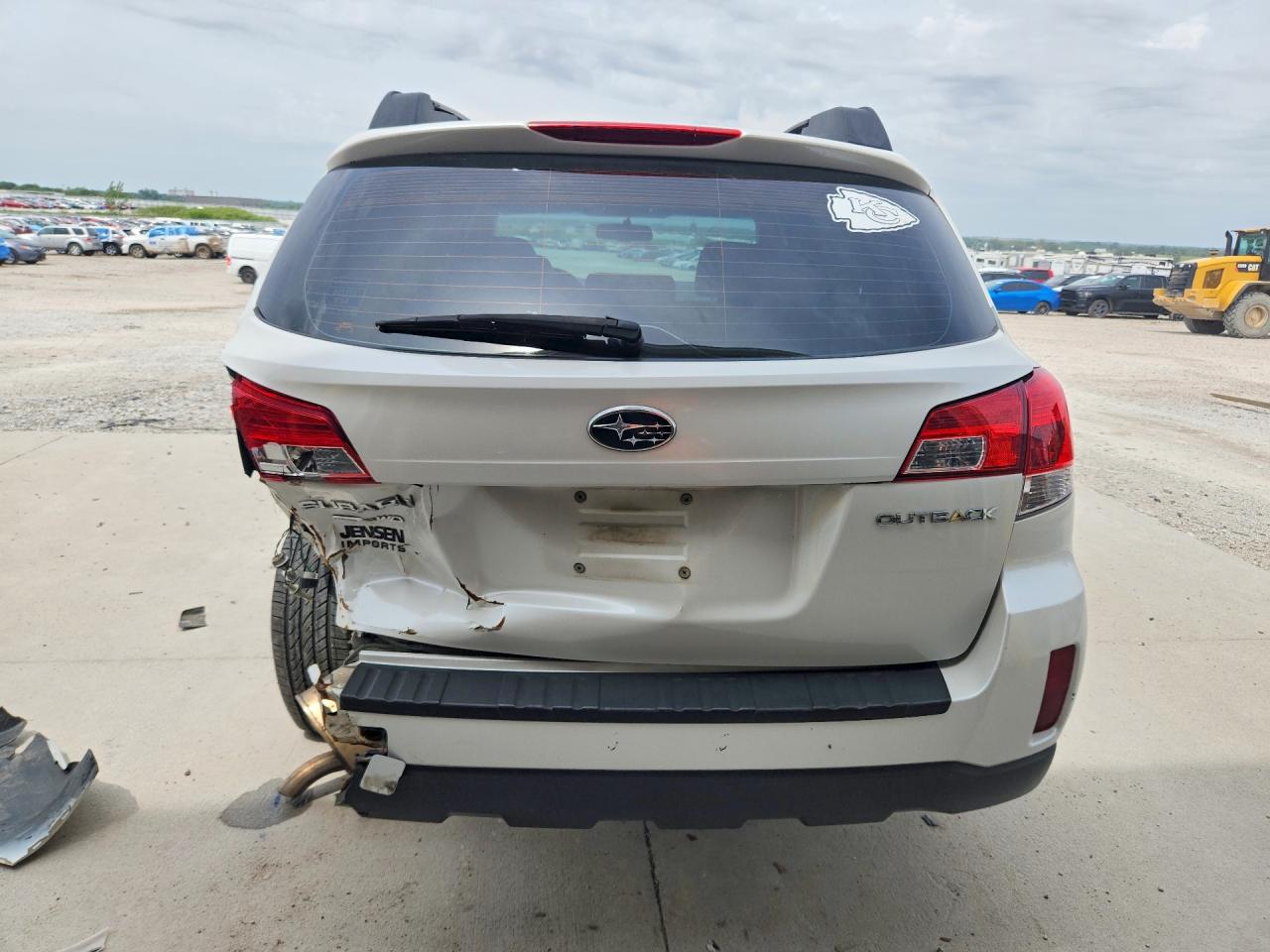 2012 SUBARU OUTBACK 2.5I photo 16