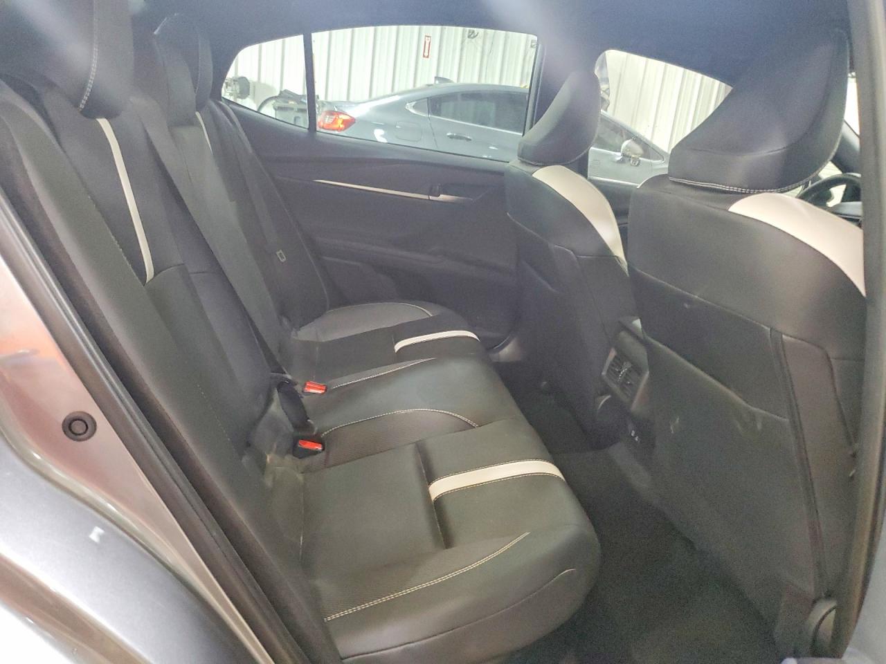 2025 TOYOTA CAMRY SE photo 10