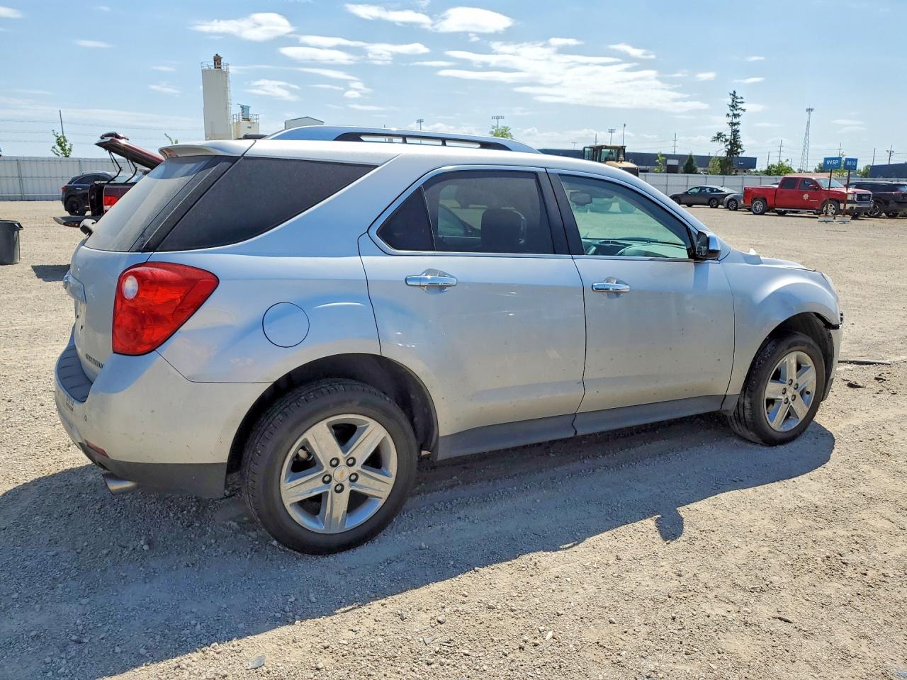 2015 CHEVROLET EQUINOX LTZ photo 3