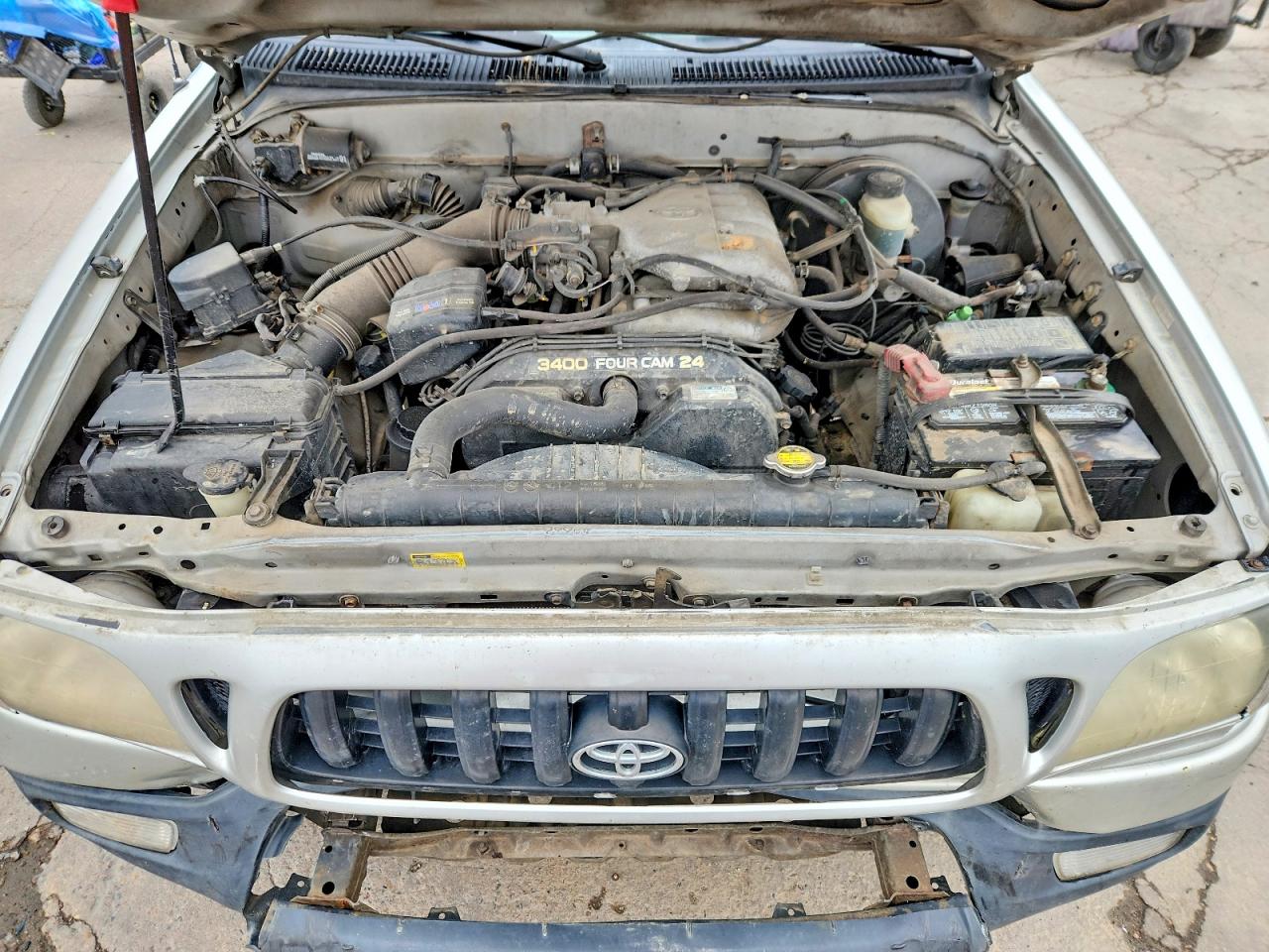 2002 TOYOTA TACOMA XTRACAB photo 11