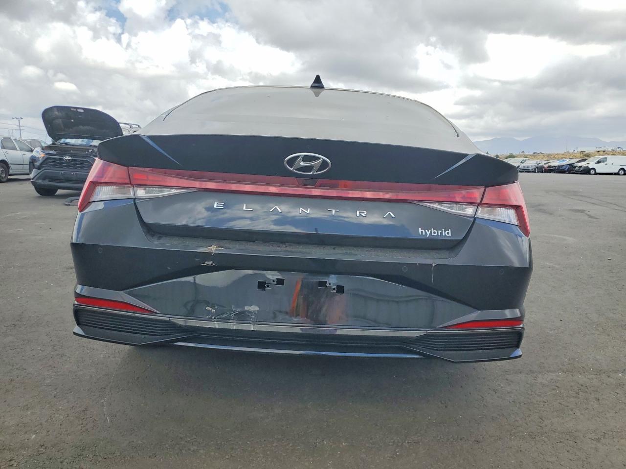 2023 HYUNDAI ELANTRA LIMITED photo 16