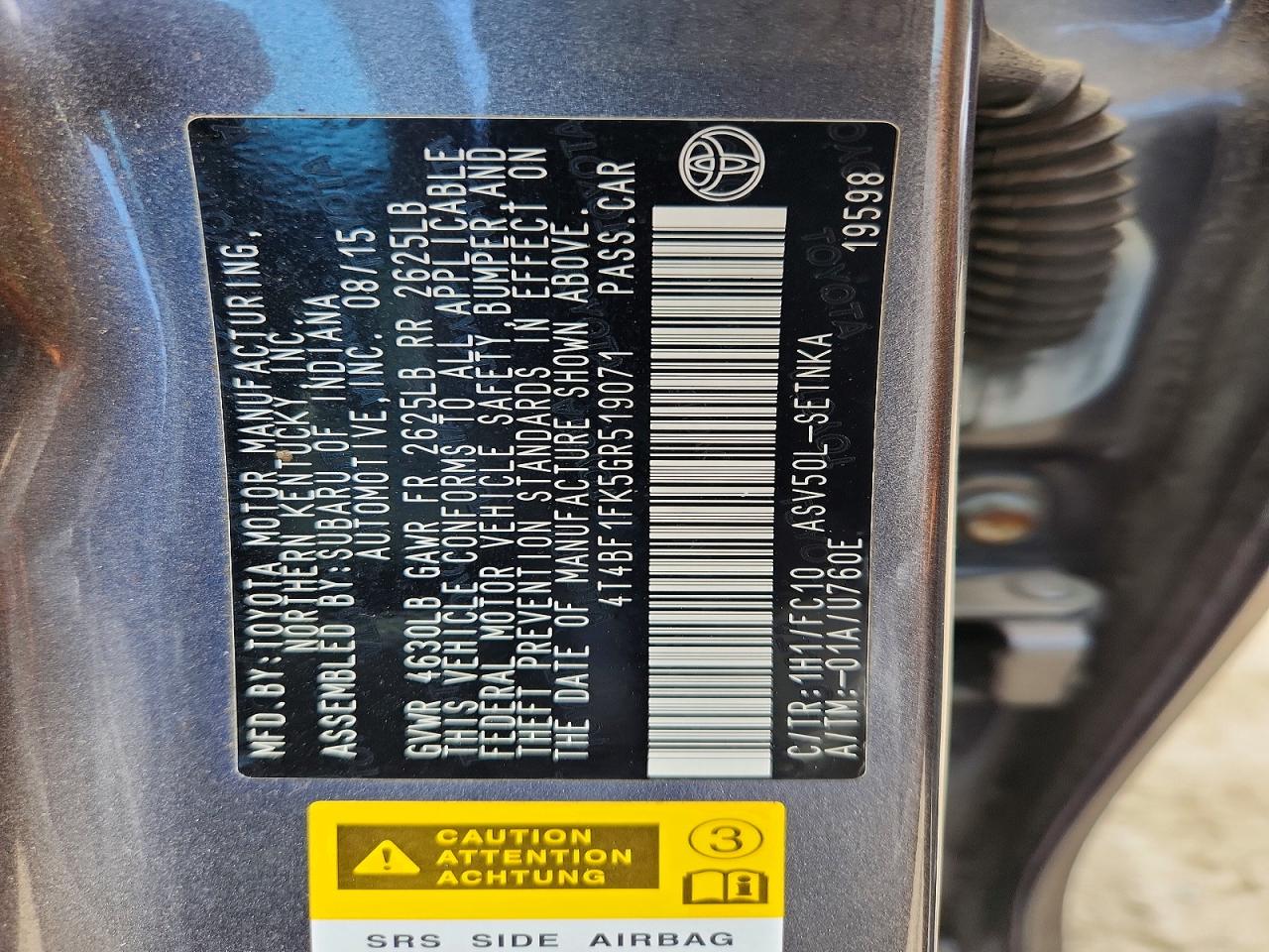 2016 TOYOTA CAMRY LE photo 23
