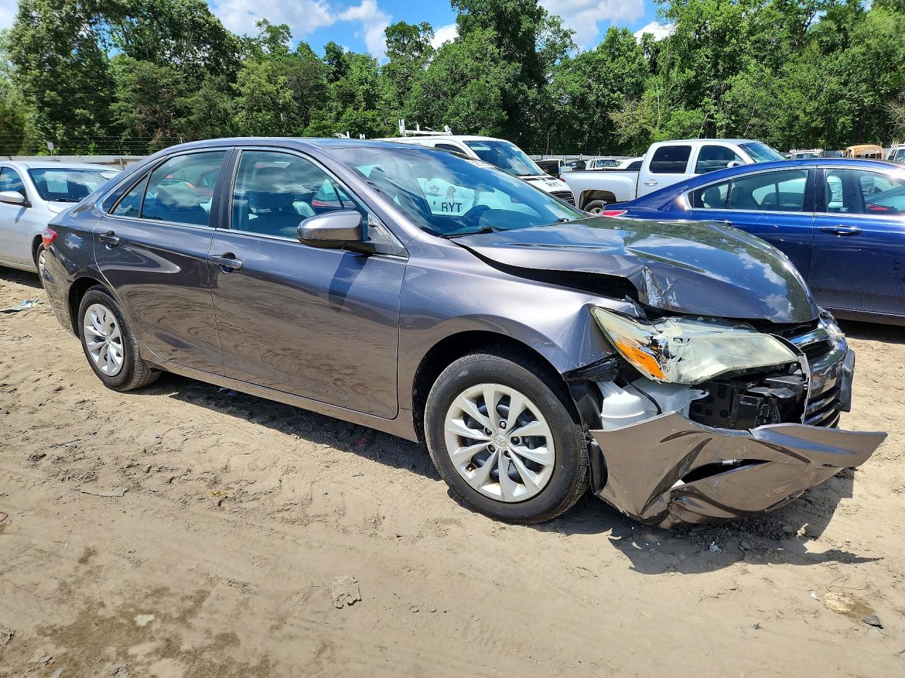 2016 TOYOTA CAMRY LE photo 7