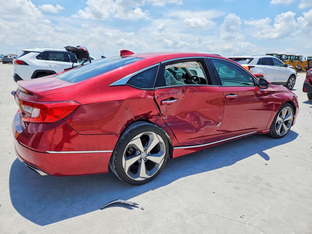 2018 HONDA ACCORD TOURING photo 5
