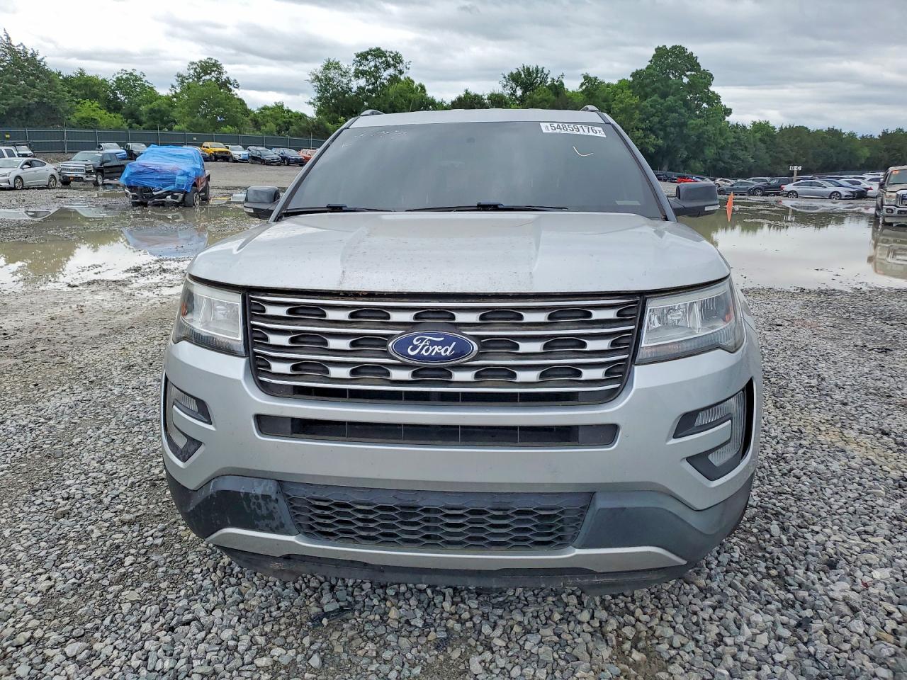 2017 FORD EXPLORER XLT photo 13