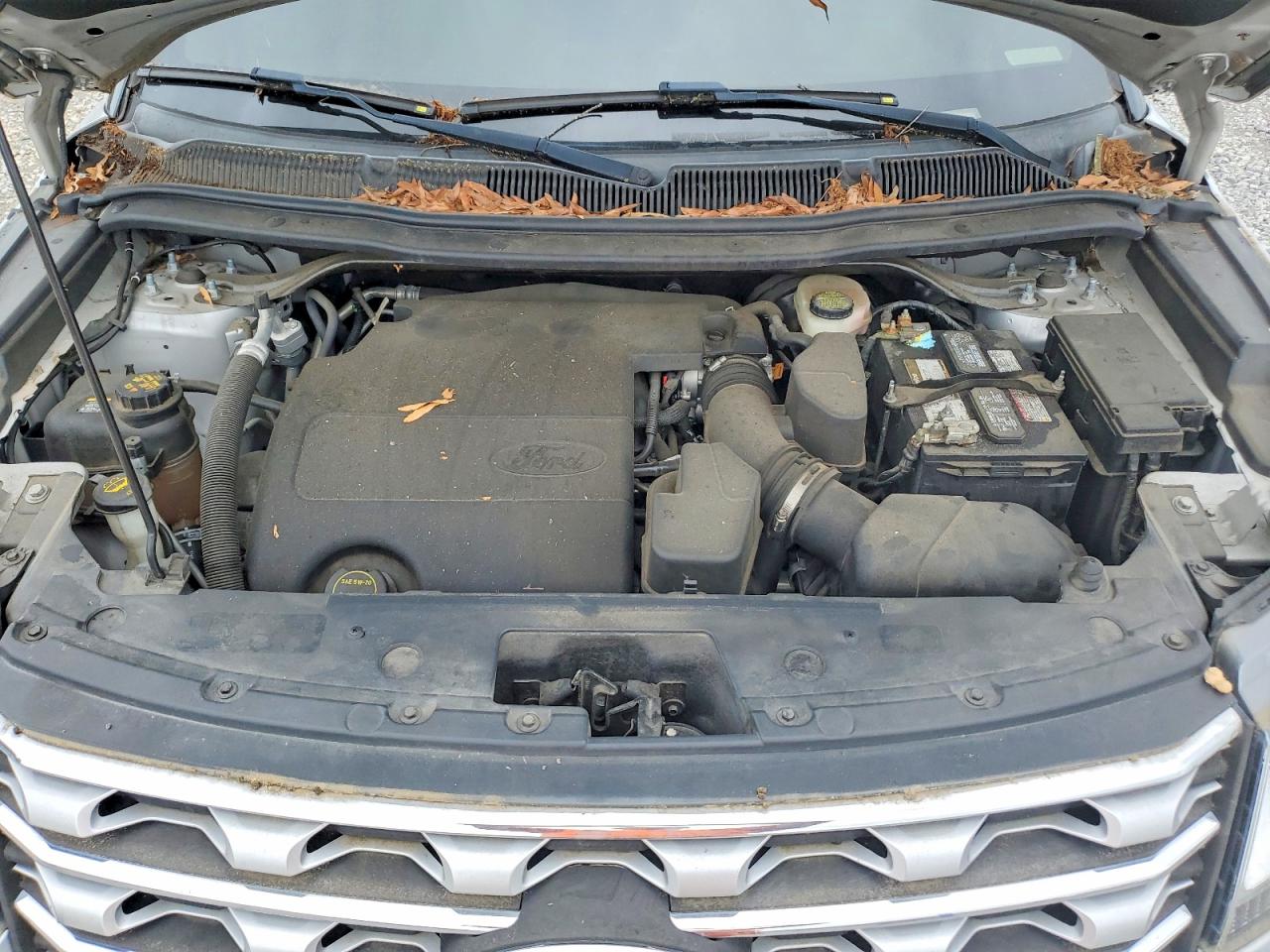 2017 FORD EXPLORER XLT photo 34
