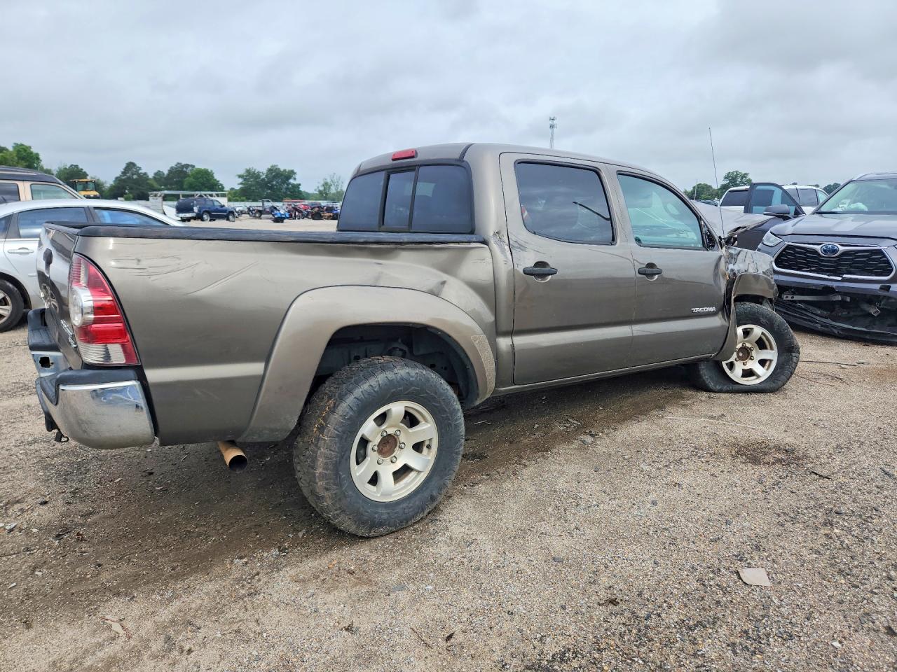 2013 TOYOTA TACOMA DOUBLE CAB photo 5