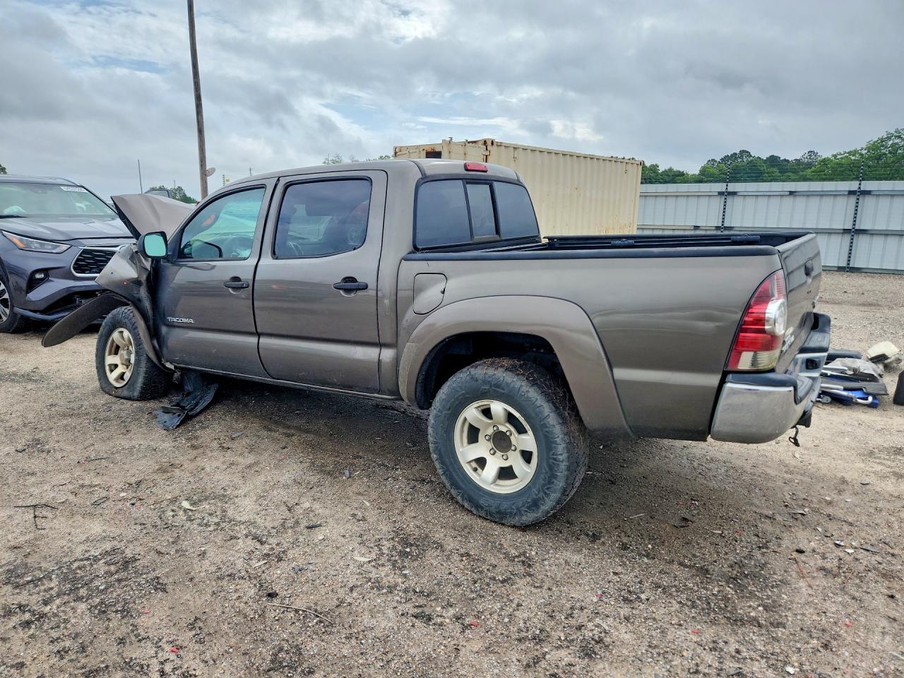 2013 TOYOTA TACOMA DOUBLE CAB photo 3