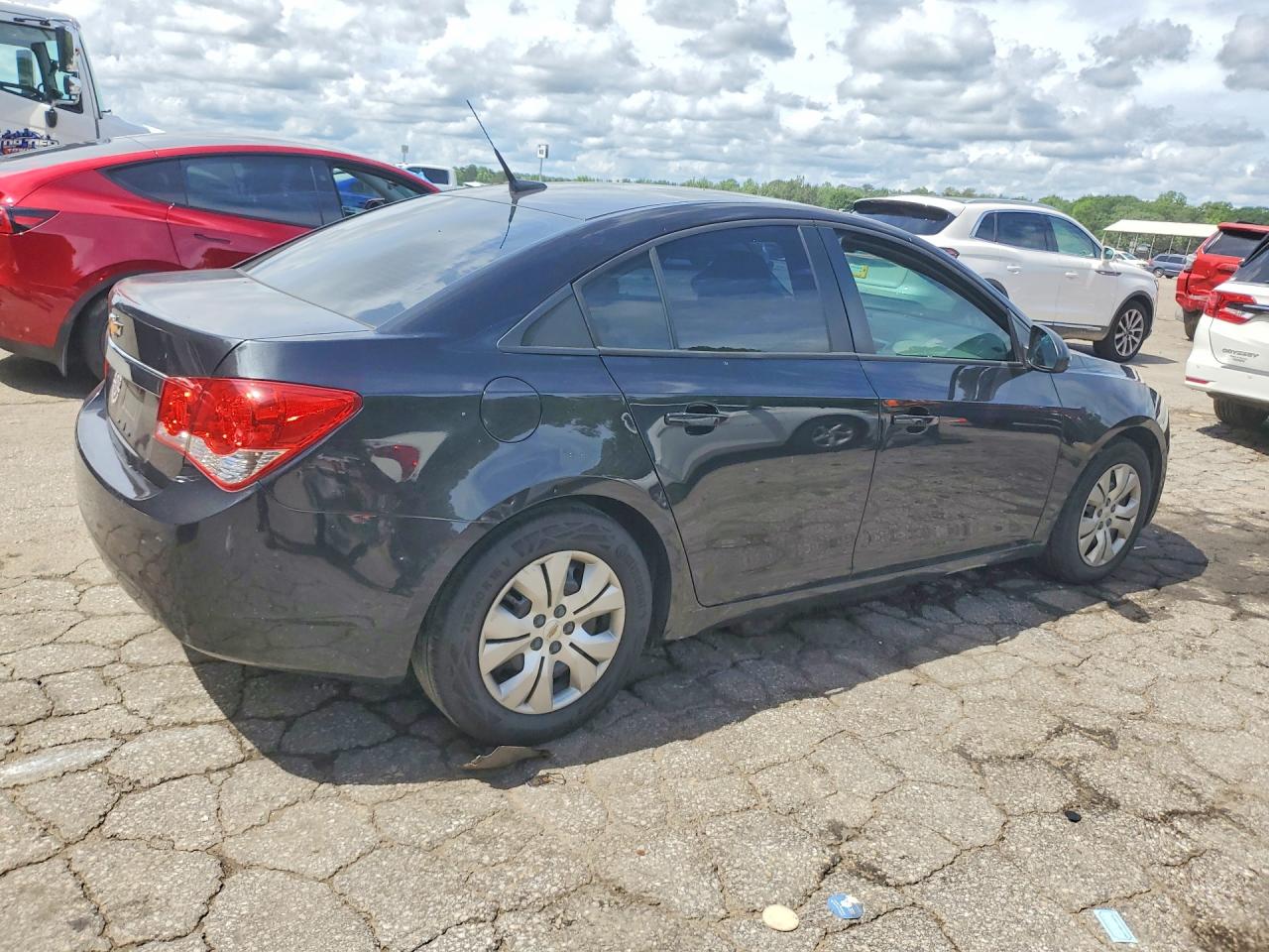 2013 CHEVROLET CRUZE LS photo 5