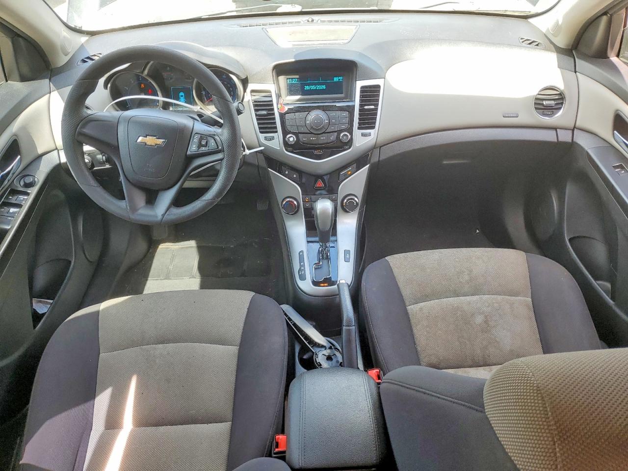 2013 CHEVROLET CRUZE LS photo 15