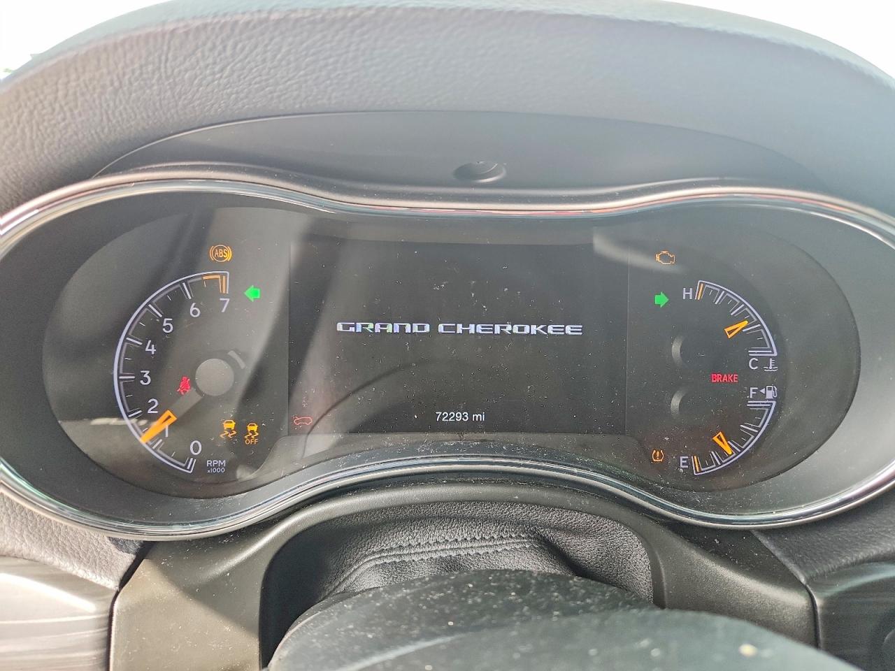 2022 JEEP GRAND CHEROKEE LAREDO E photo 25