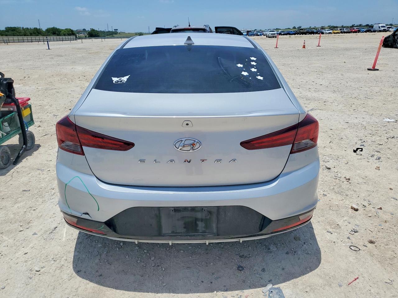 2019 HYUNDAI ELANTRA SEL photo 11