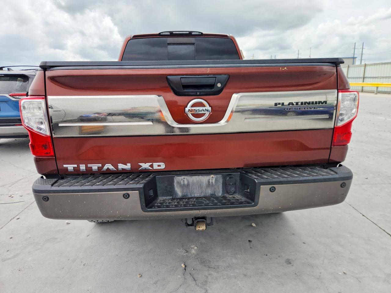 2016 NISSAN TITAN XD PLATINUM RESERVE photo 6