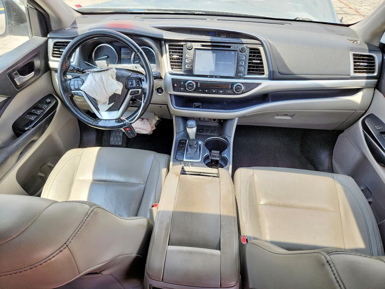 2018 TOYOTA HIGHLANDER XLE photo 15