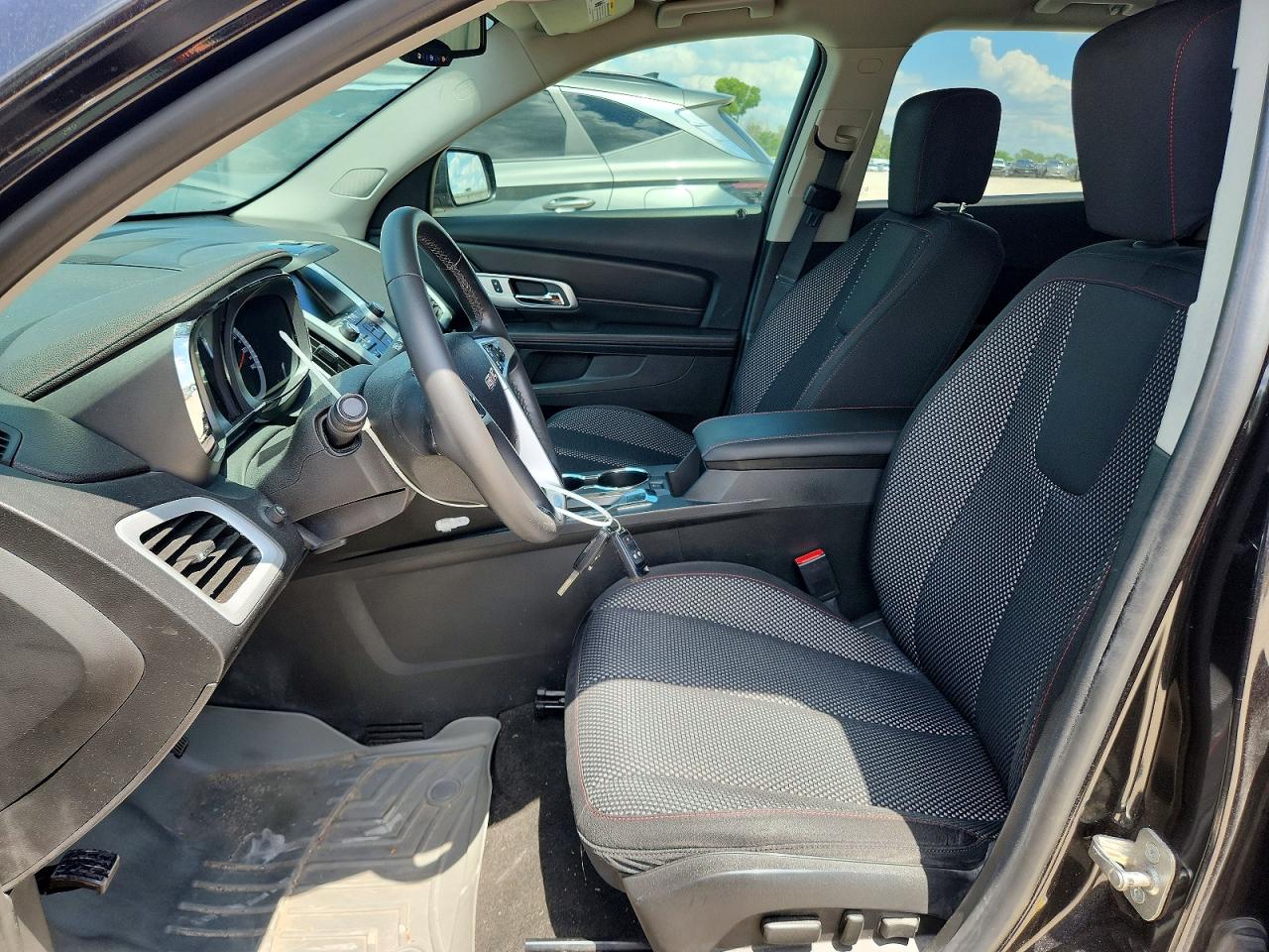 2015 GMC TERRAIN SLE photo 13