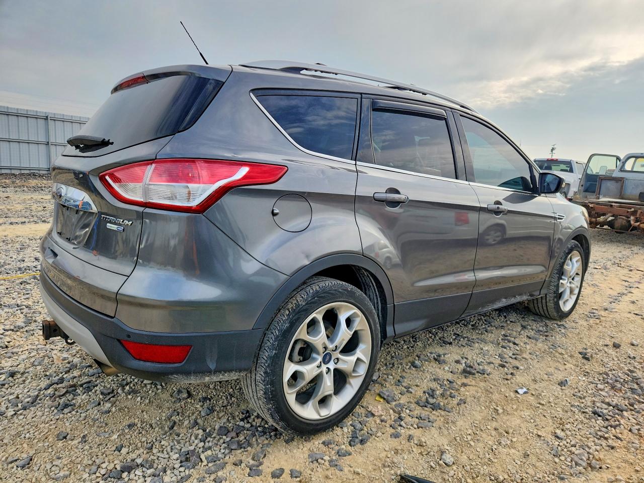 2014 FORD ESCAPE TITANIUM photo 3