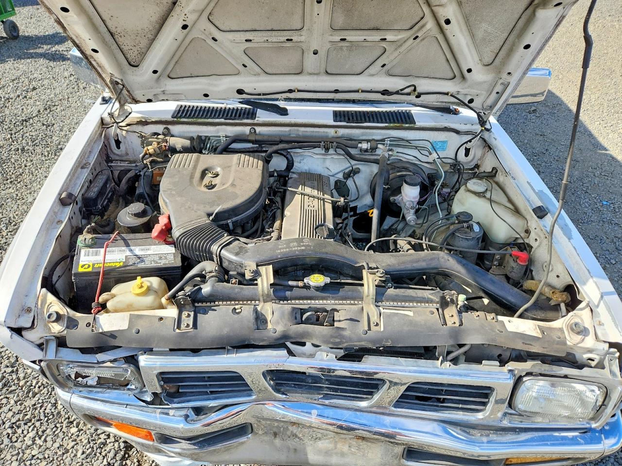 1995 NISSAN TRUCK KING CAB XE photo 31