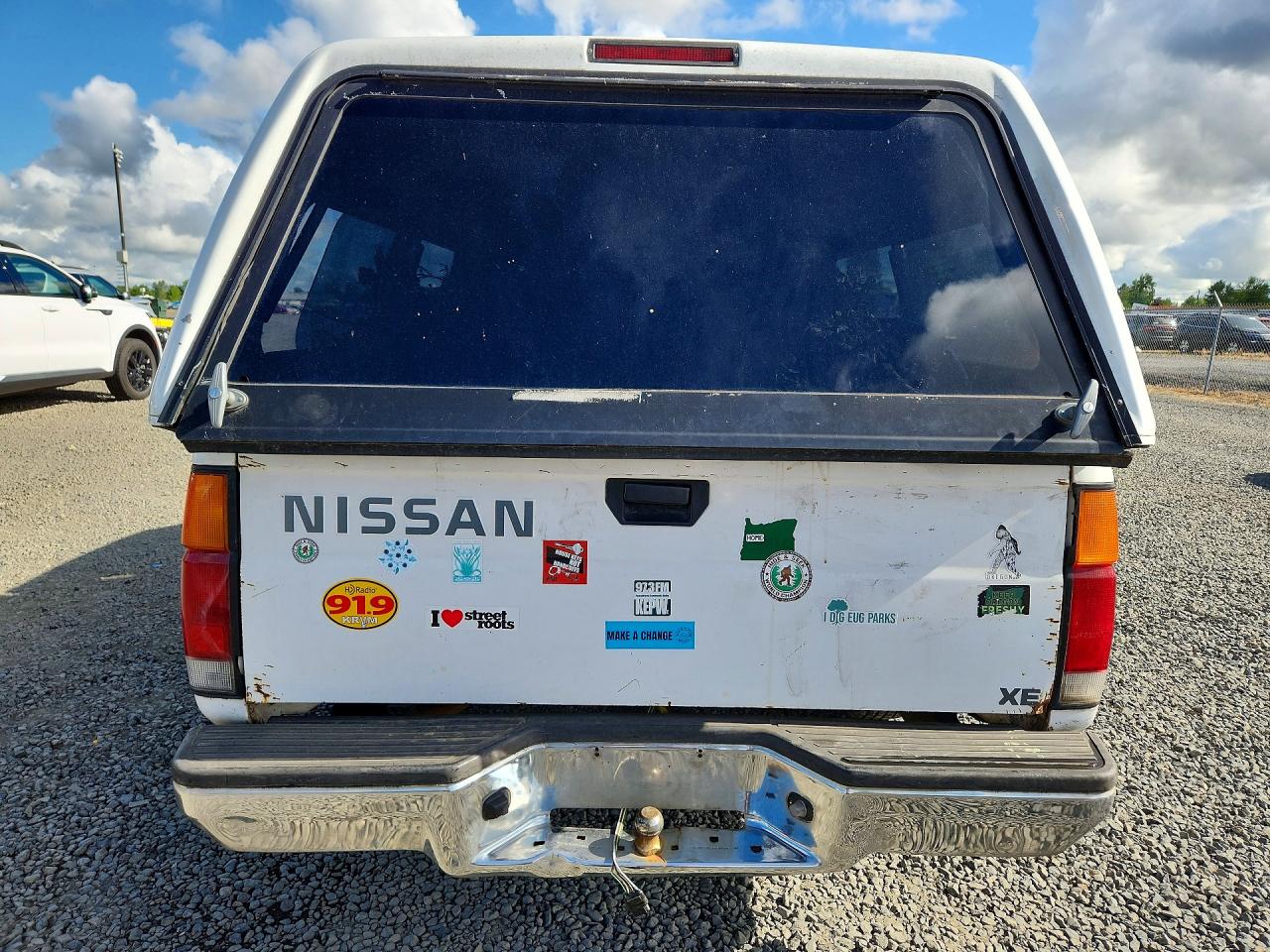 1995 NISSAN TRUCK KING CAB XE photo 16