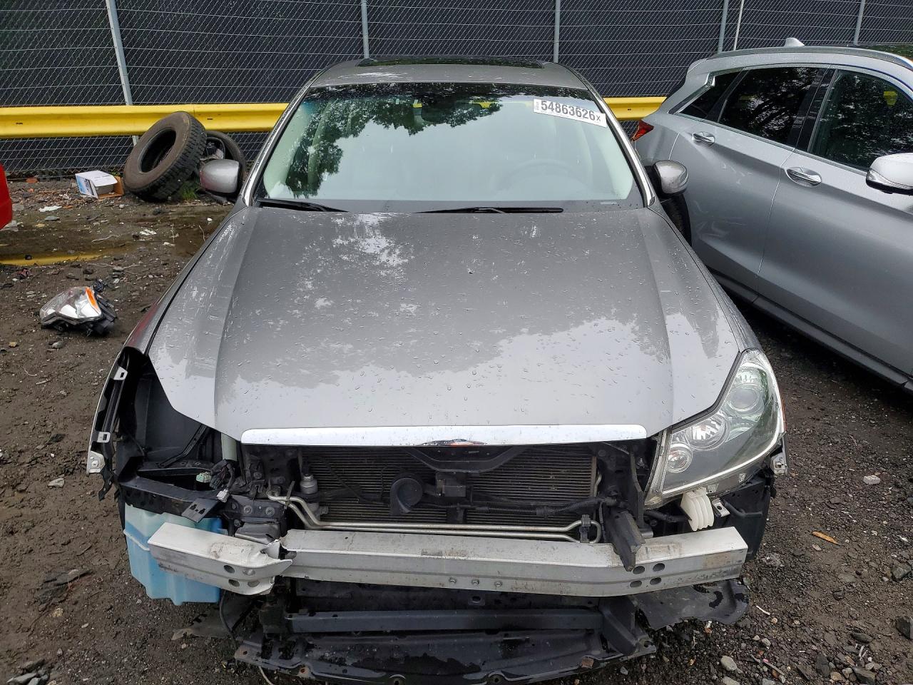 2010 INFINITI M35 X photo 9