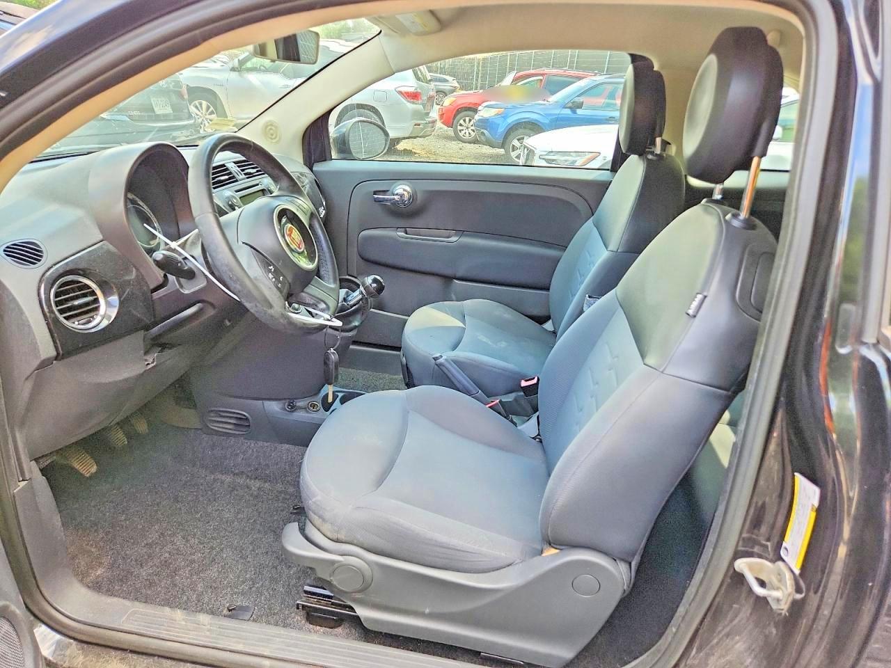 2012 FIAT 500 POP photo 13
