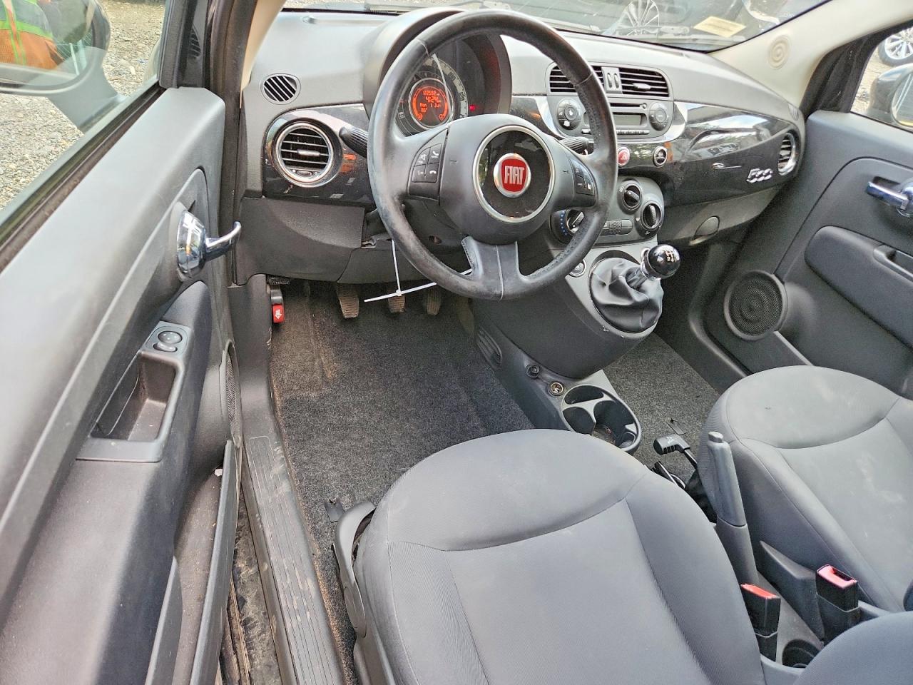 2012 FIAT 500 POP photo 15