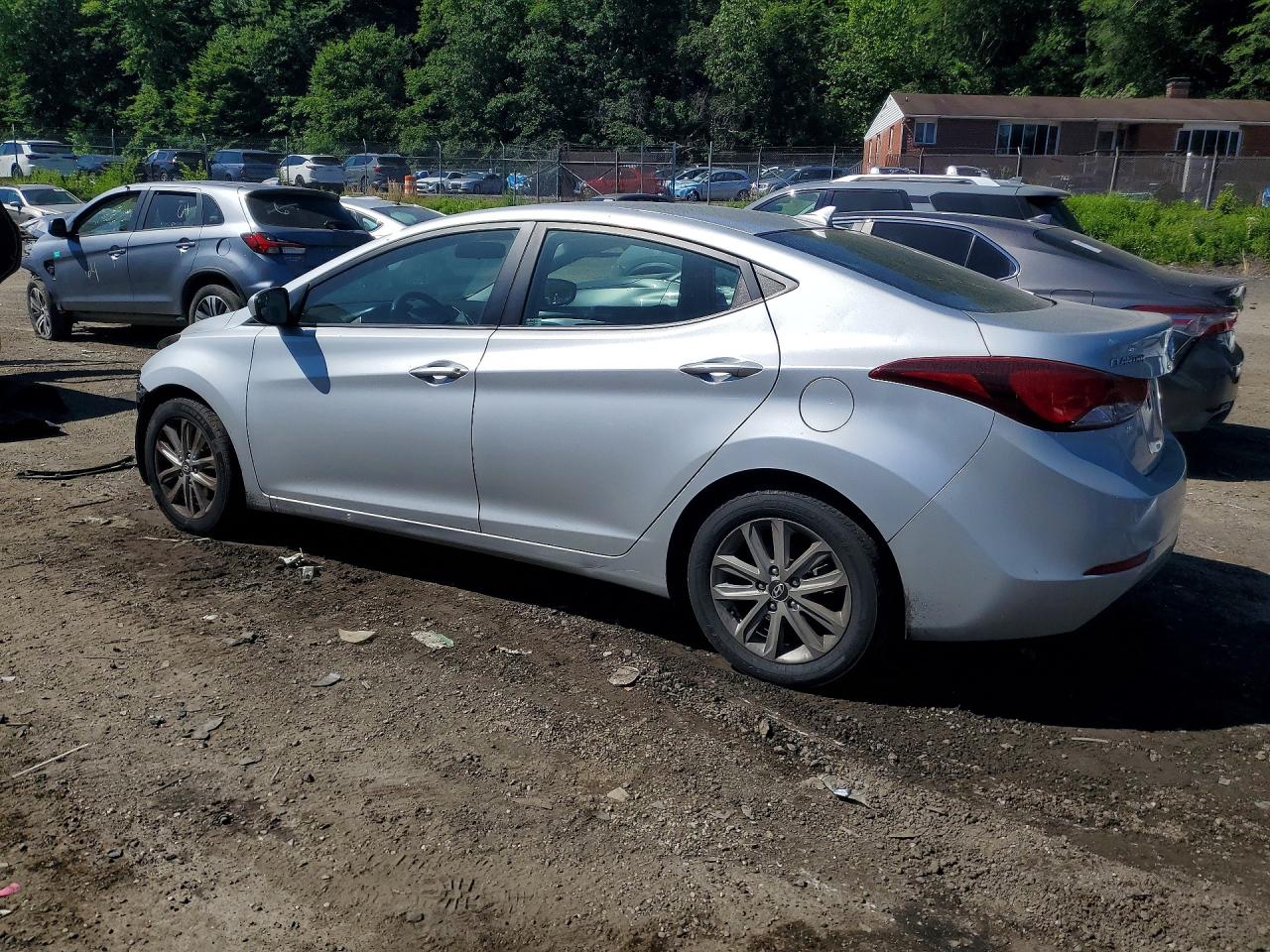 2014 HYUNDAI ELANTRA SE photo 3