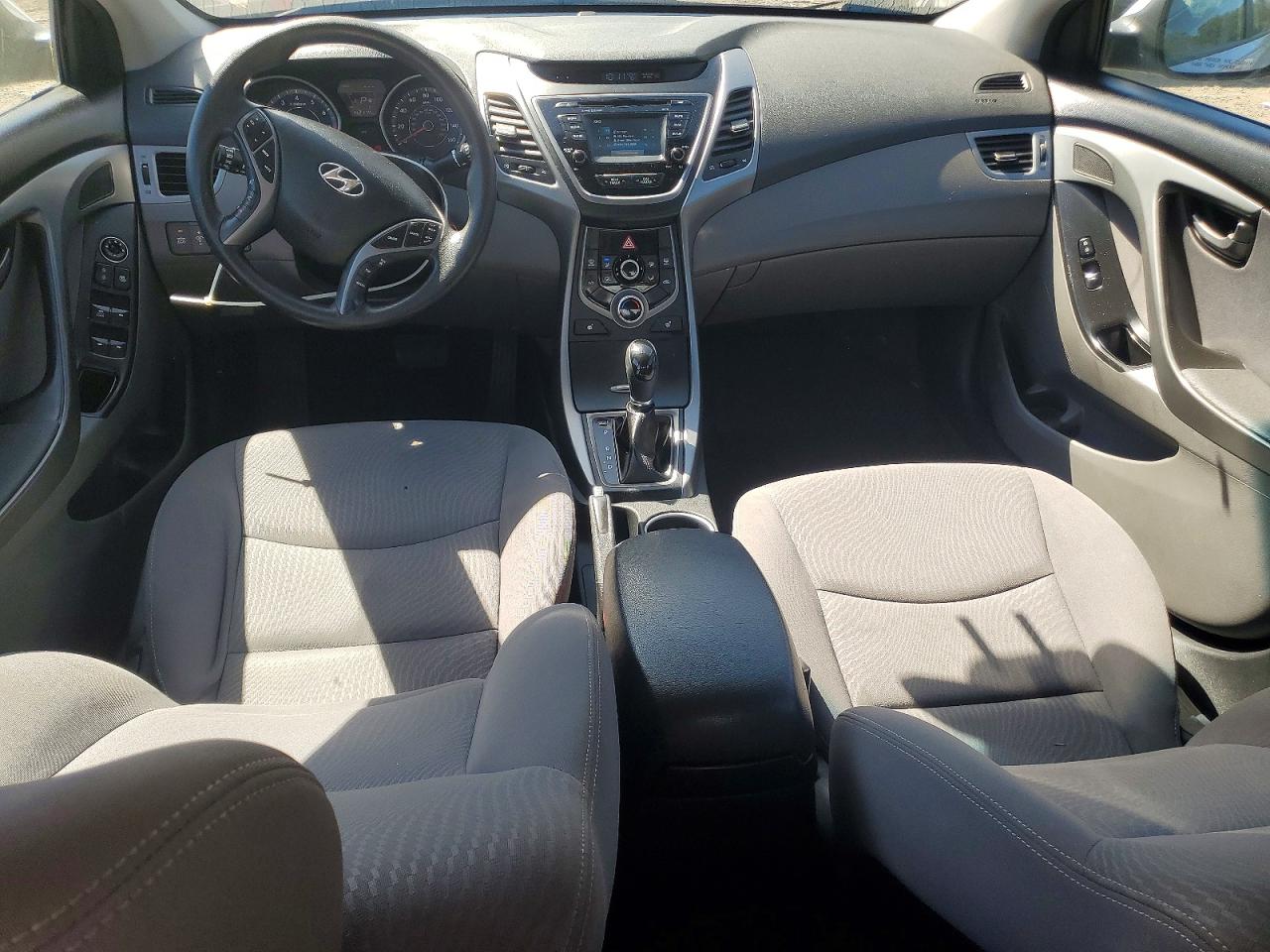 2014 HYUNDAI ELANTRA SE photo 15