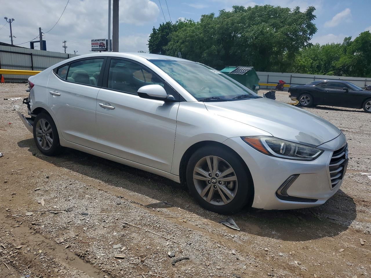 2017 HYUNDAI ELANTRA SE photo 7