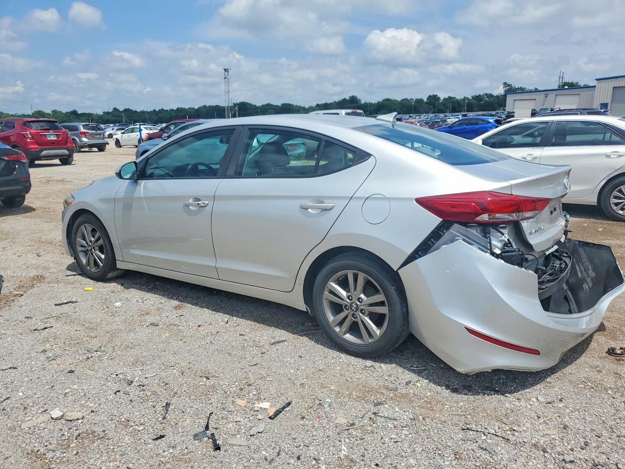 2017 HYUNDAI ELANTRA SE photo 3