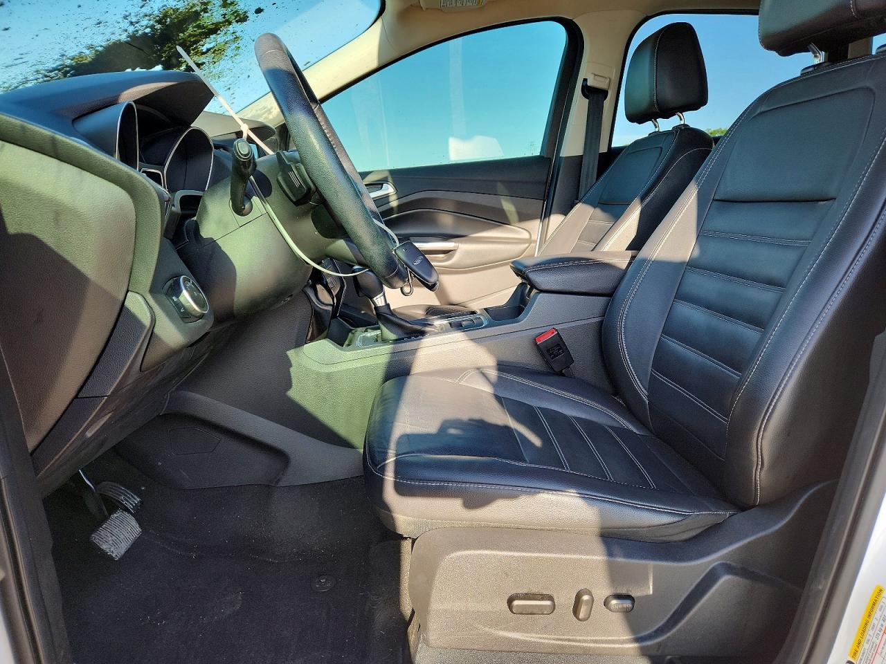 2017 FORD ESCAPE TITANIUM photo 13