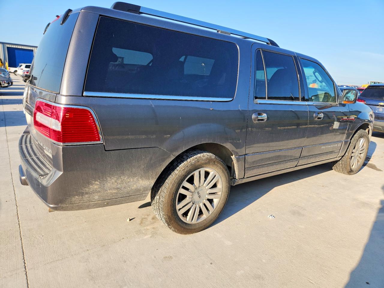 2012 LINCOLN NAVIGATOR L photo 7
