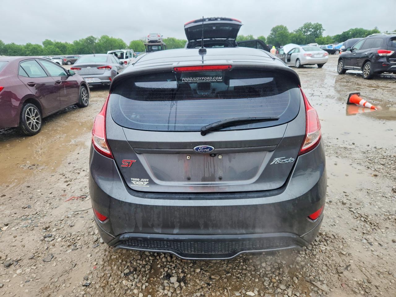 2019 FORD FIESTA ST photo 11