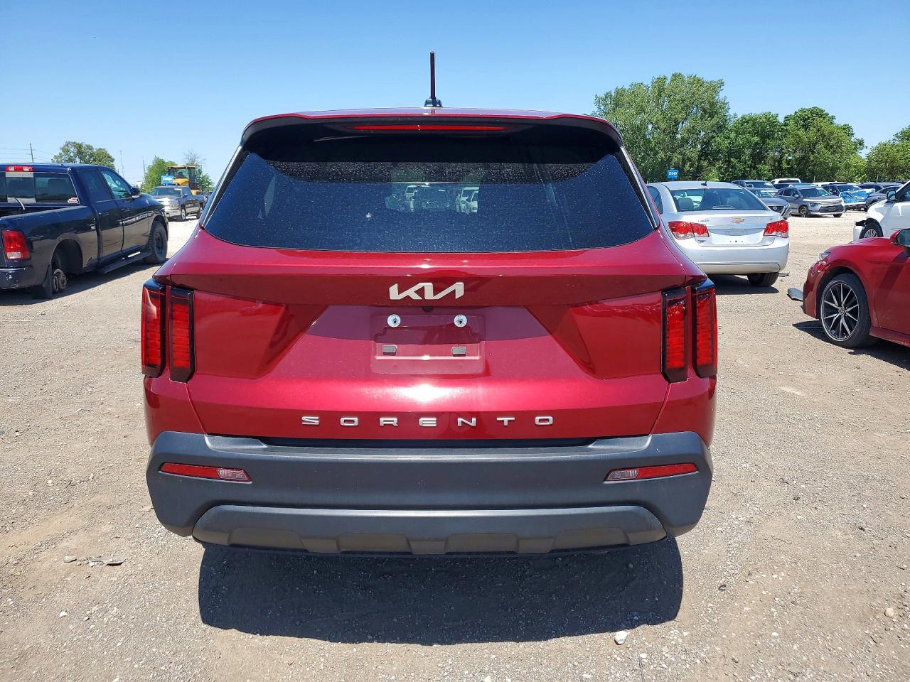 2022 KIA SORENTO LX photo 6