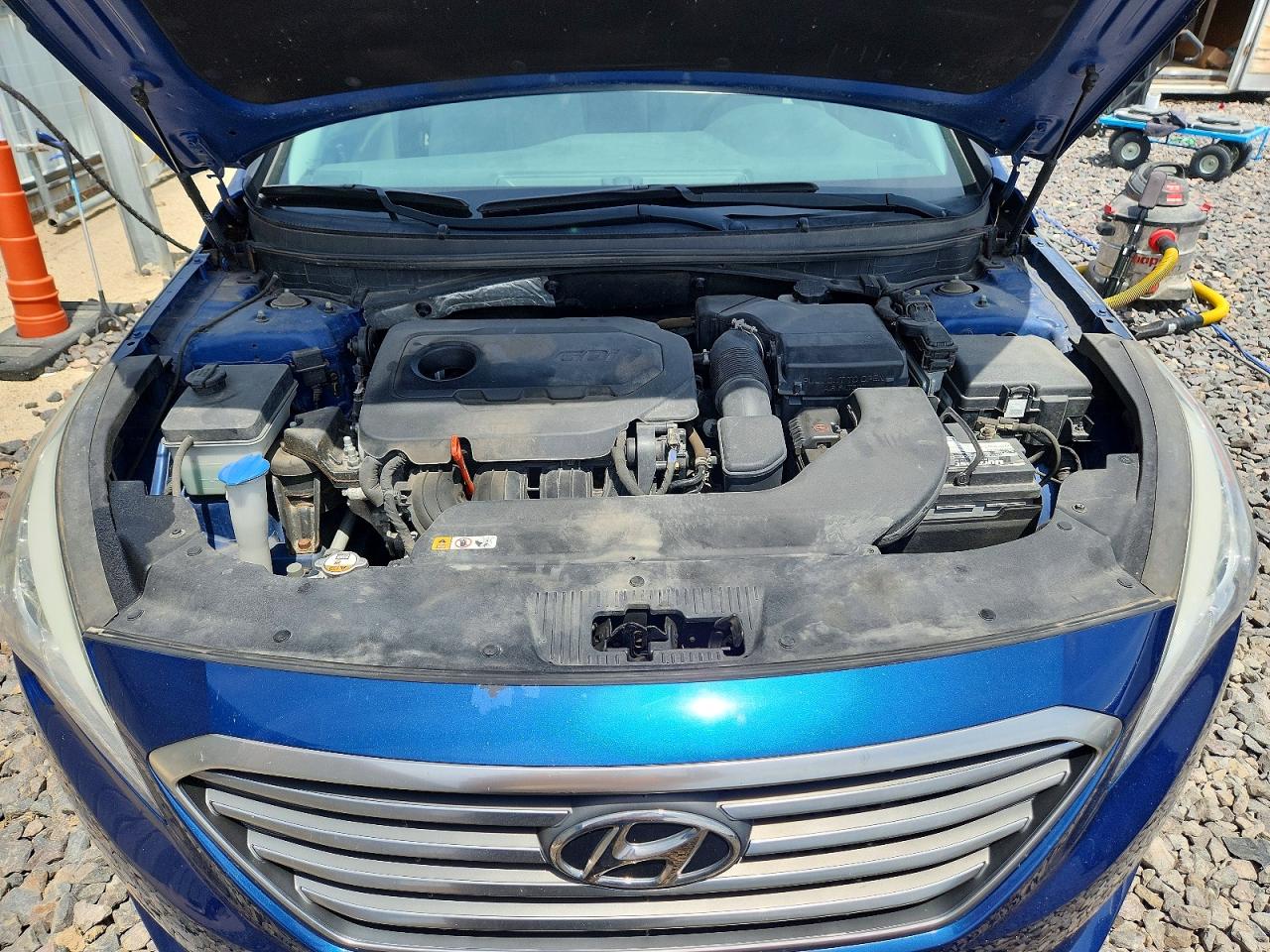2017 HYUNDAI SONATA SE photo 11