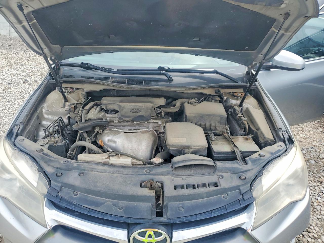 2017 TOYOTA CAMRY LE photo 21