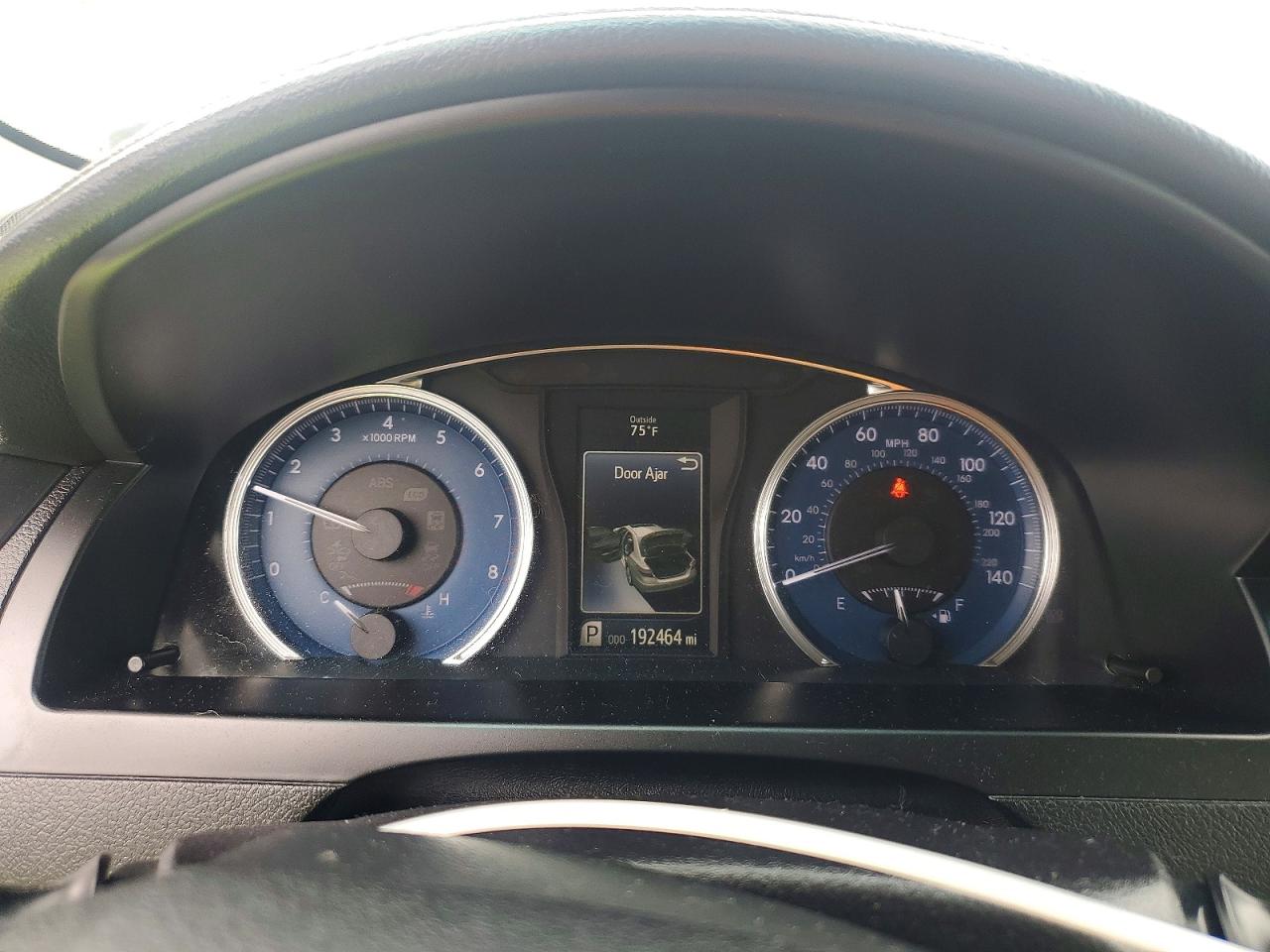 2017 TOYOTA CAMRY LE photo 17
