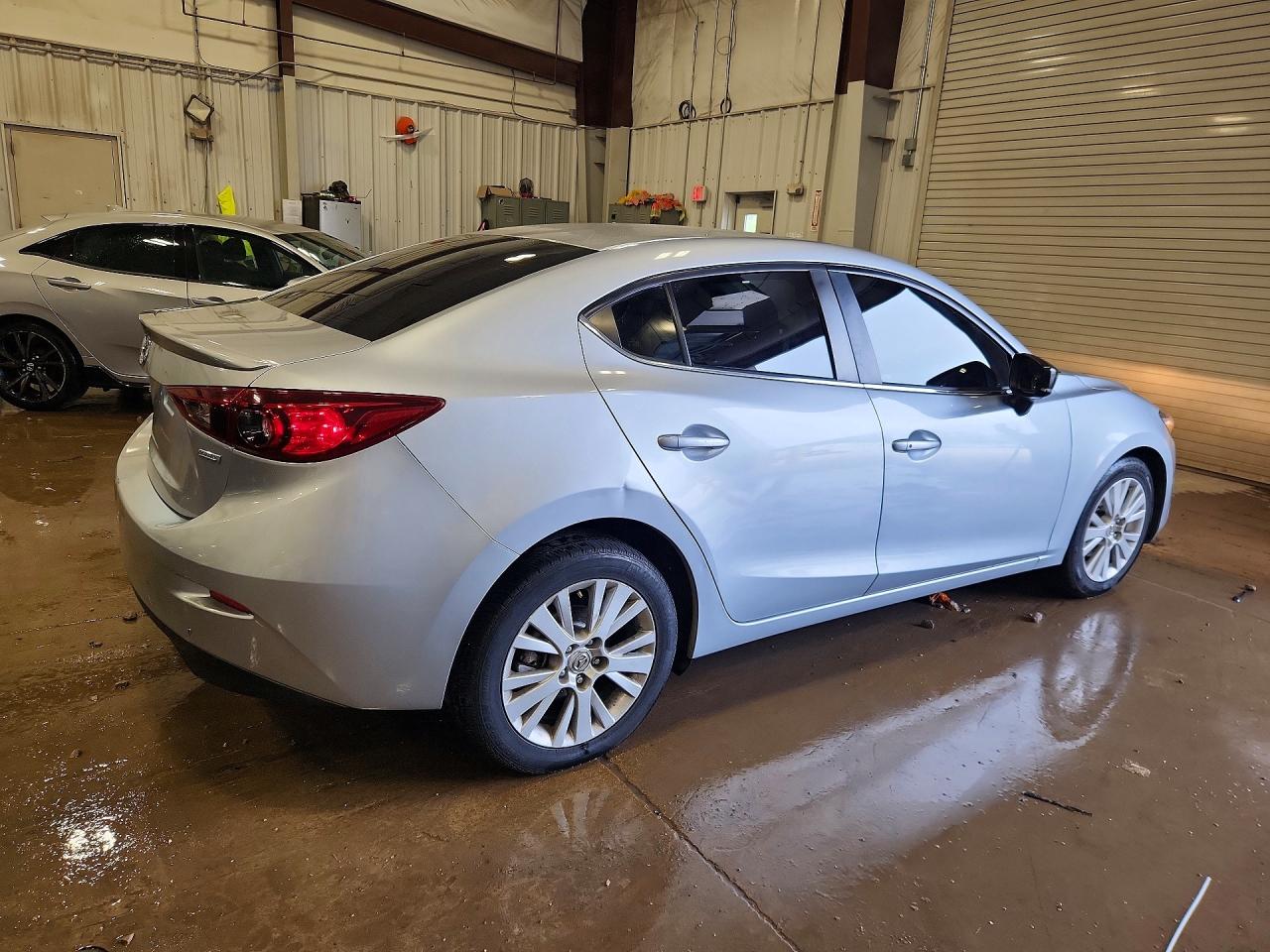 2018 MAZDA 3 TOURING photo 5