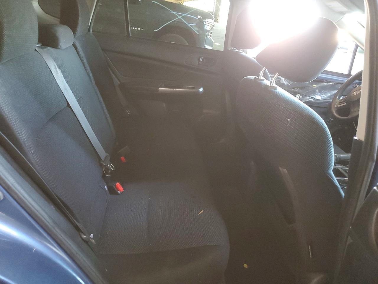 2015 SUBARU IMPREZA photo 28