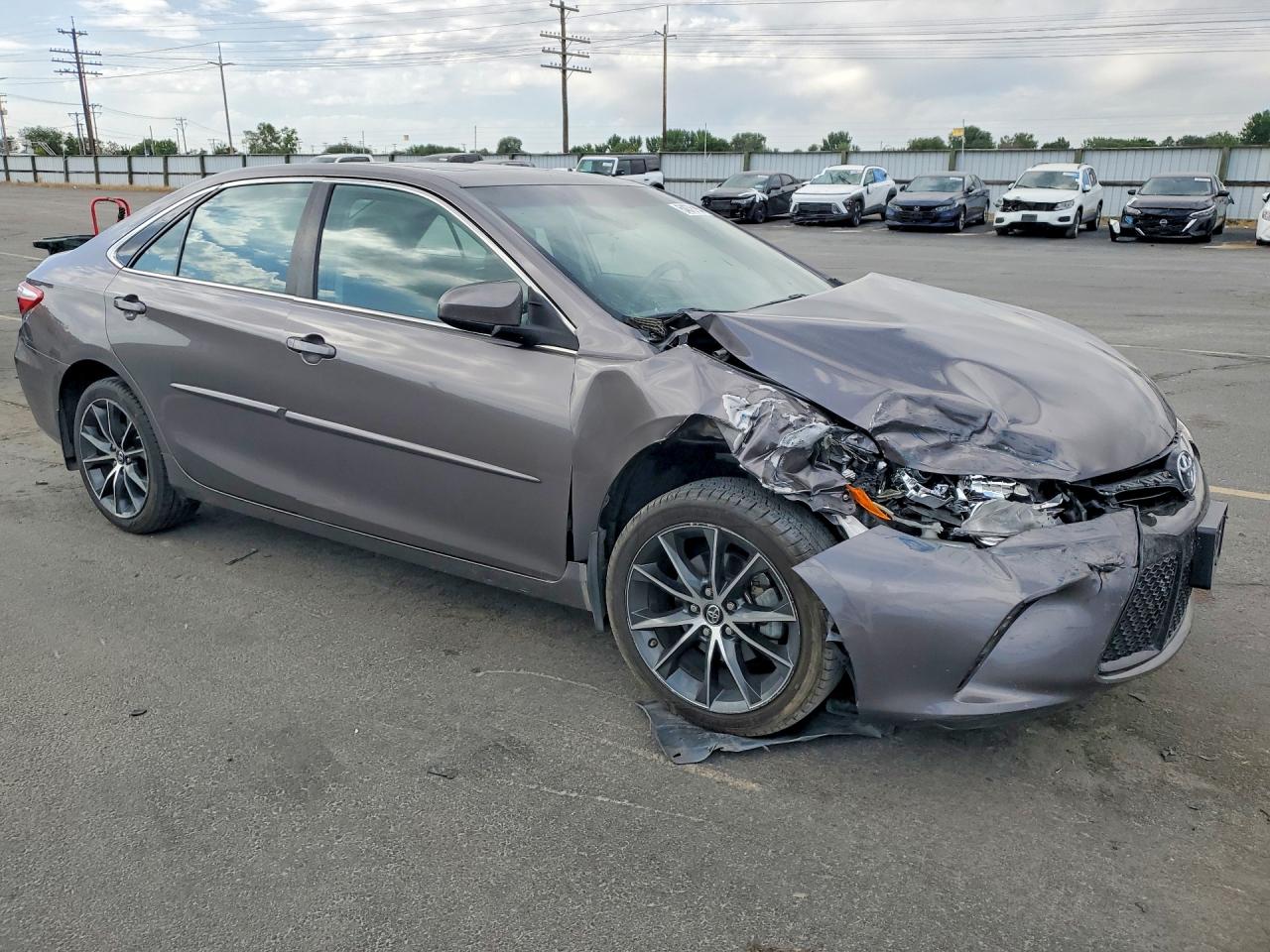 2017 TOYOTA CAMRY XSE photo 7