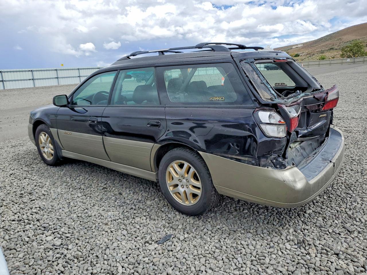 2003 SUBARU LEGACY OUTBACK LIMITED photo 2
