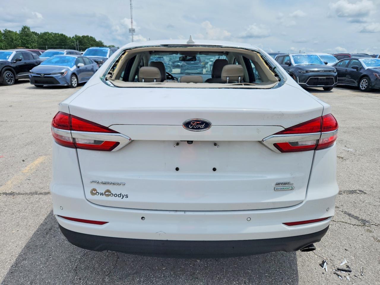 2020 FORD FUSION SEL photo 11