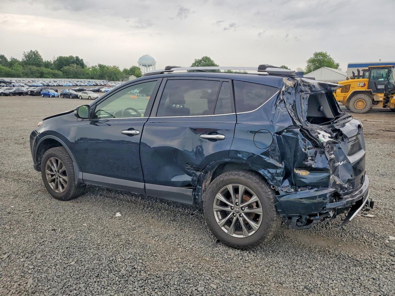 2018 TOYOTA RAV4 LIMITED photo 3