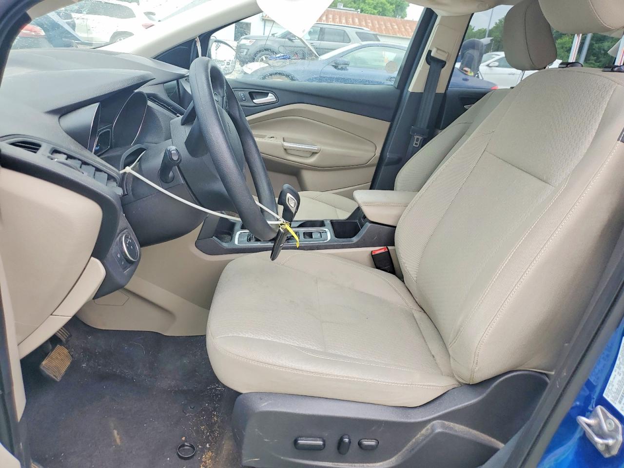 2019 FORD ESCAPE SE photo 13