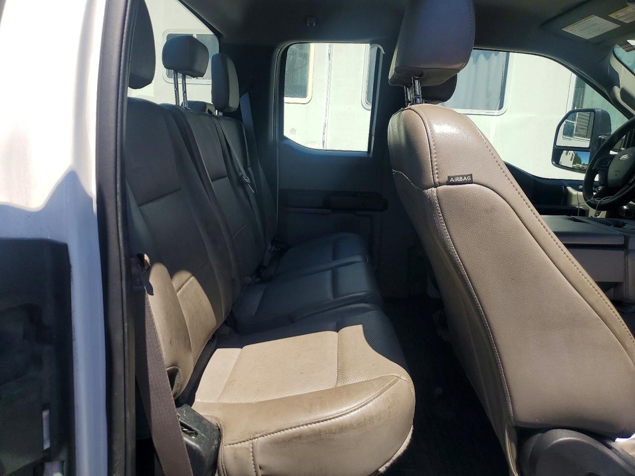 2019 FORD F550 SUPER DUTY photo 28