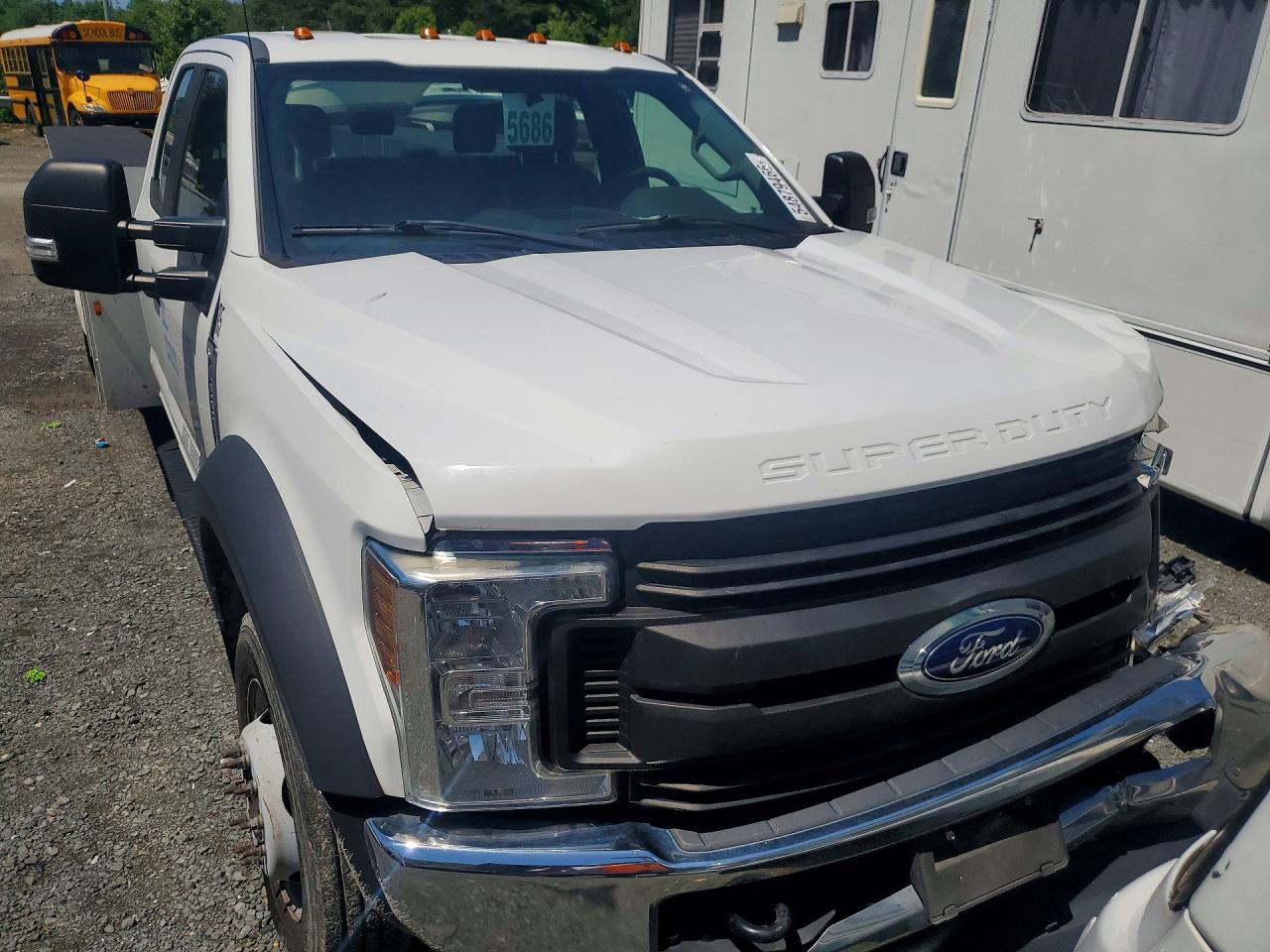 2019 FORD F550 SUPER DUTY photo 13