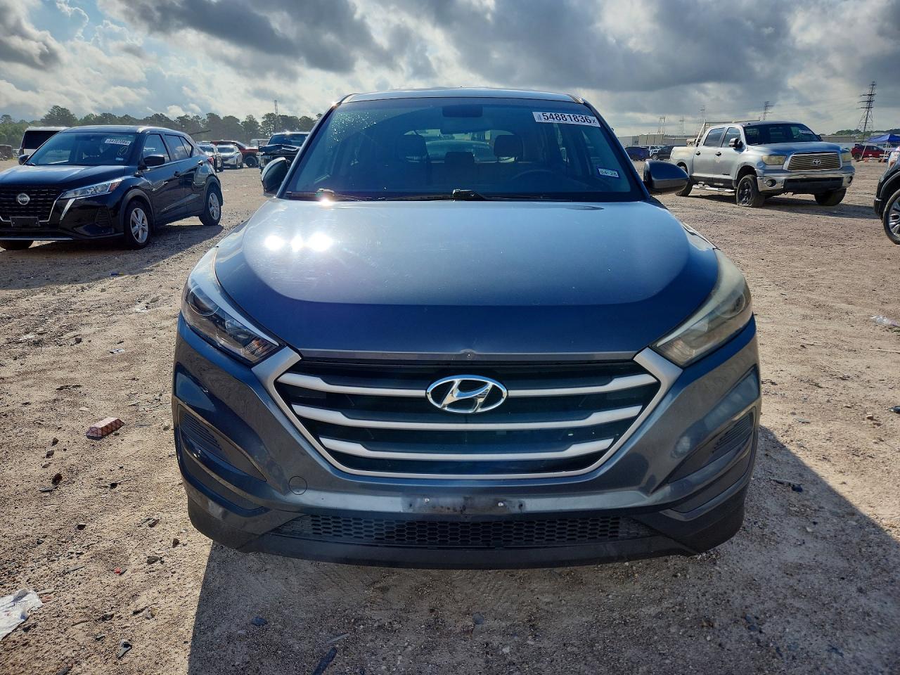 2018 HYUNDAI TUCSON SE photo 9