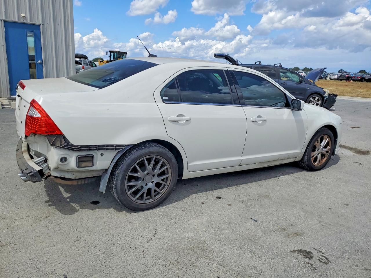 2012 FORD FUSION SE photo 5