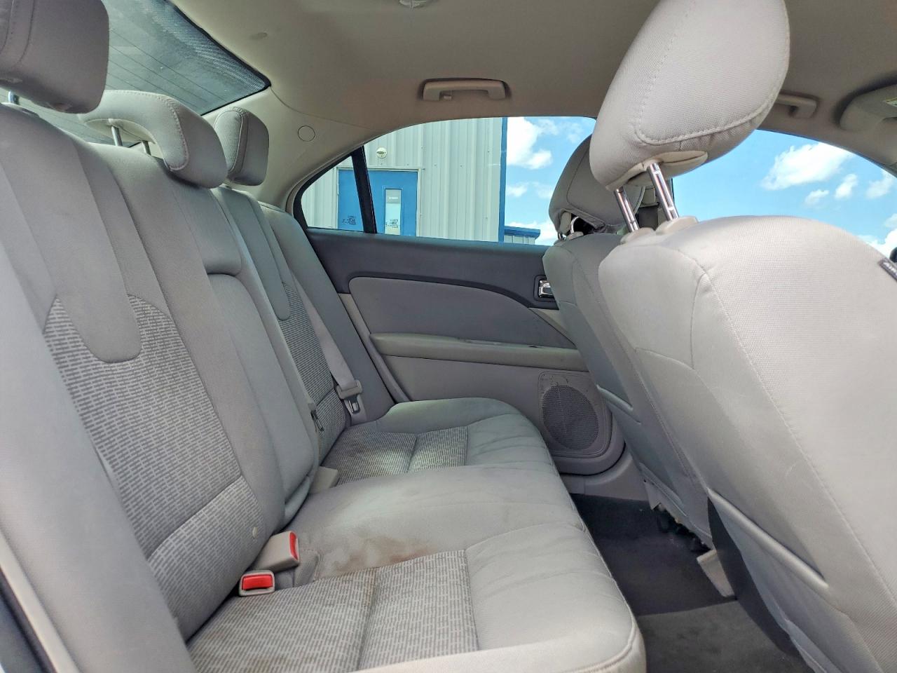 2012 FORD FUSION SE photo 19