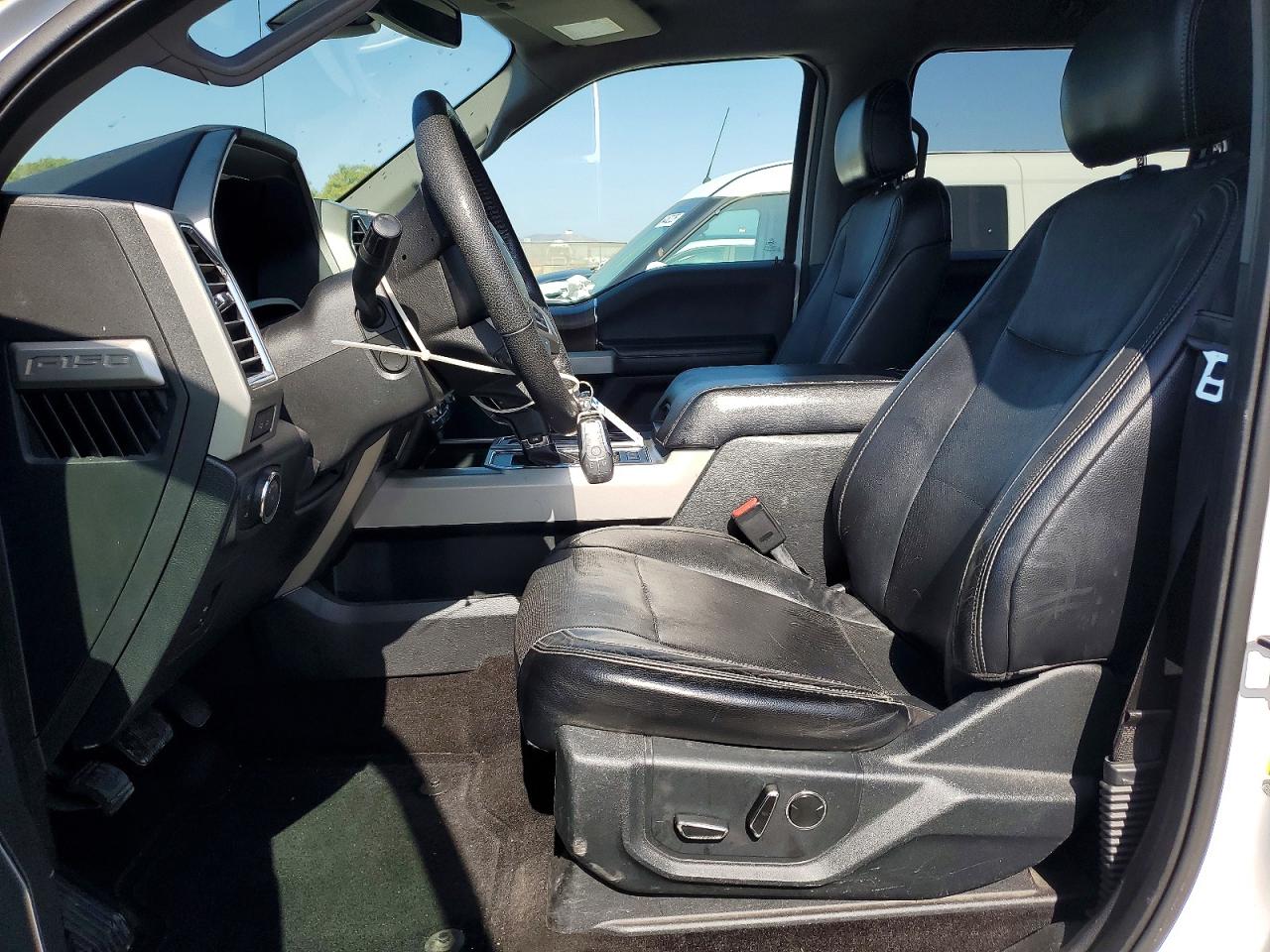 2015 FORD F150 SUPERCREW photo 7