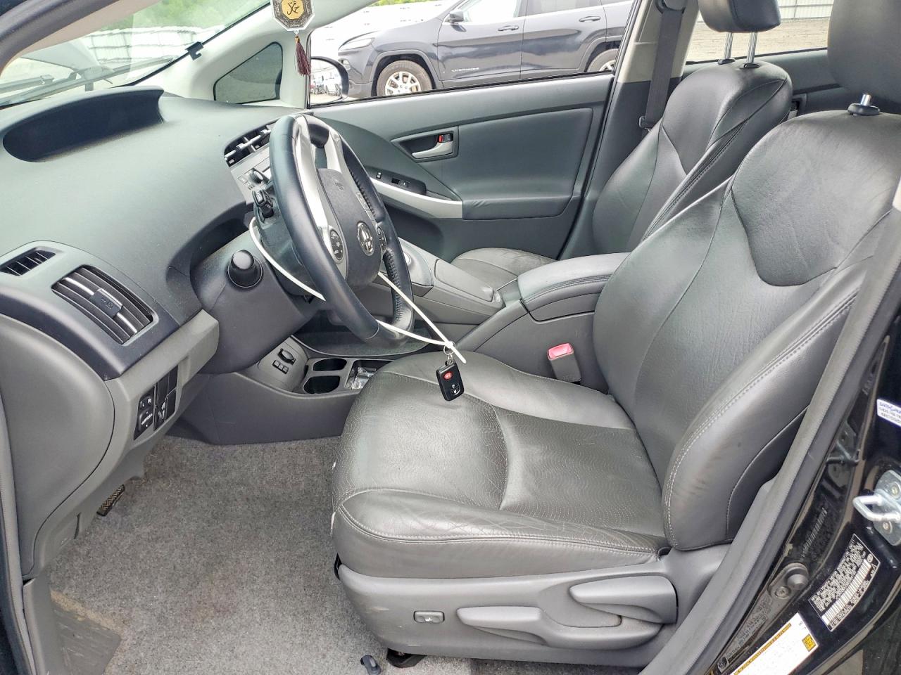 2011 TOYOTA PRIUS ONE photo 13